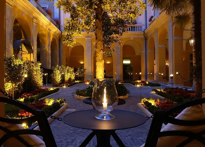 Hotel Palazzo Cardinal Cesi Rom