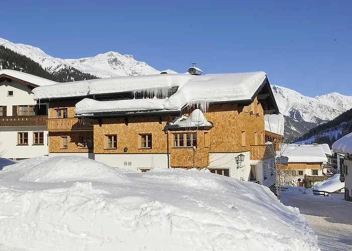 Hotel Garni Albona St. Anton am Arlberg