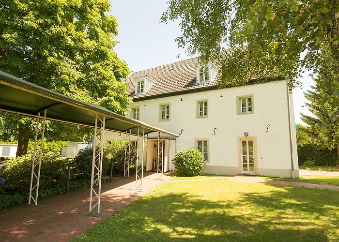 Hotel Gut Grossrotter Hof  Köln