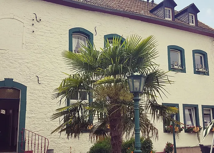 Hotel Restaurant Jägerhof Düren - Eifel