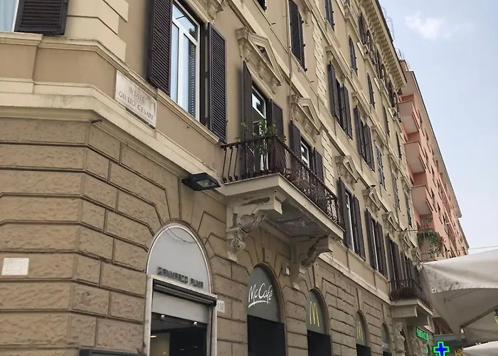 207 Inn Rom