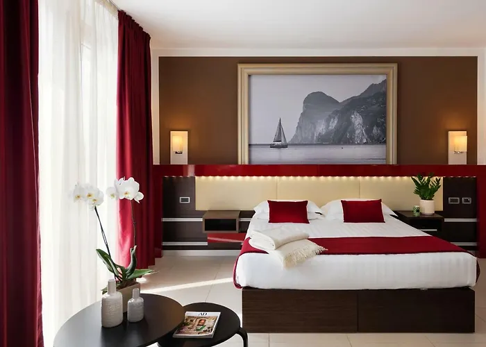 Kairos Garda Hotel Castelnuovo del Garda