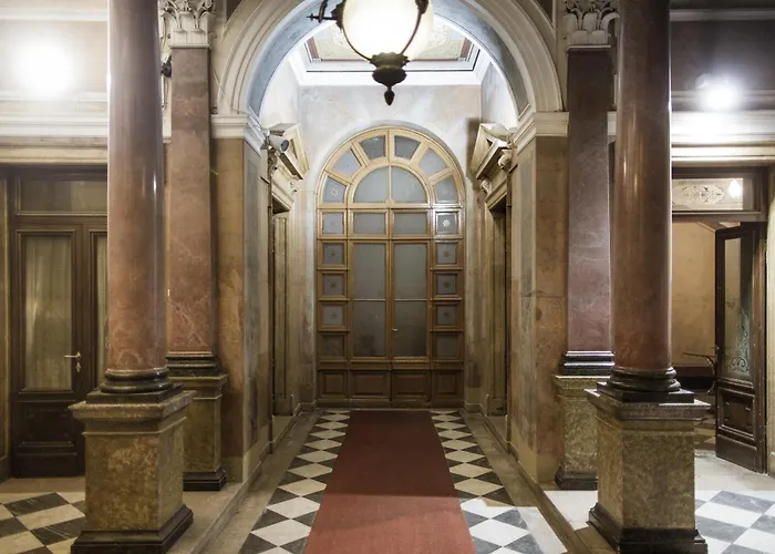 Seven Historical Suites Triest