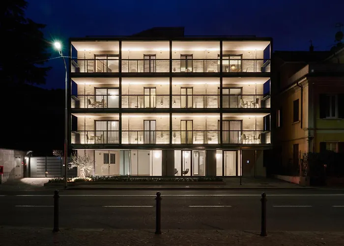 Aparthotel La Perla By Sedar Como