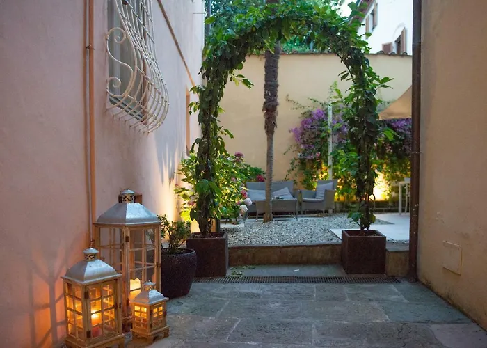 B&B Residenza Di Via Fontana Lucca