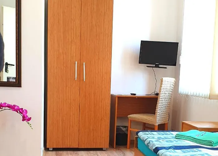 Pension Haus Baron 1 Neckarau Mannheim